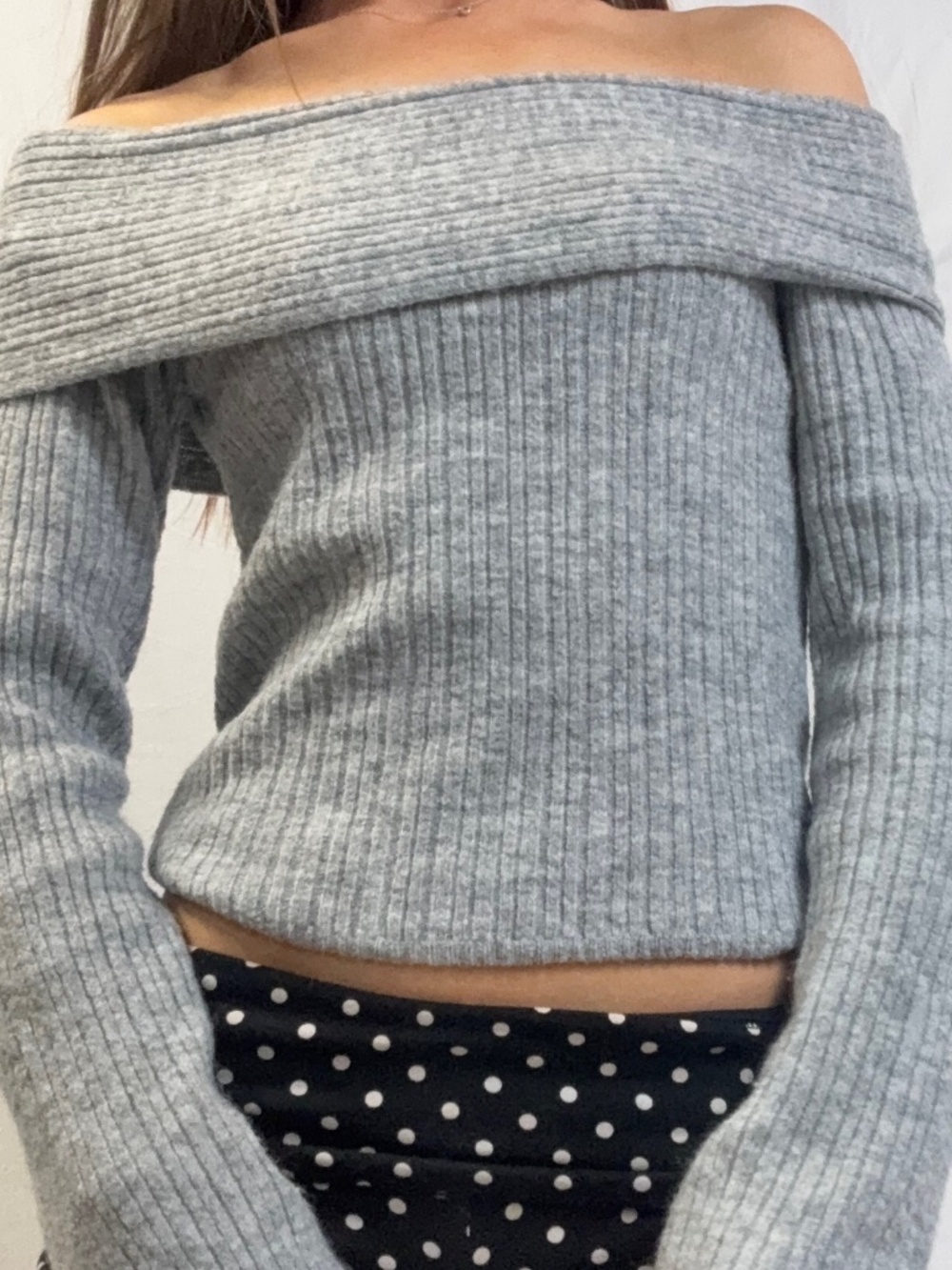 H&M Grey off the shoulder sweater